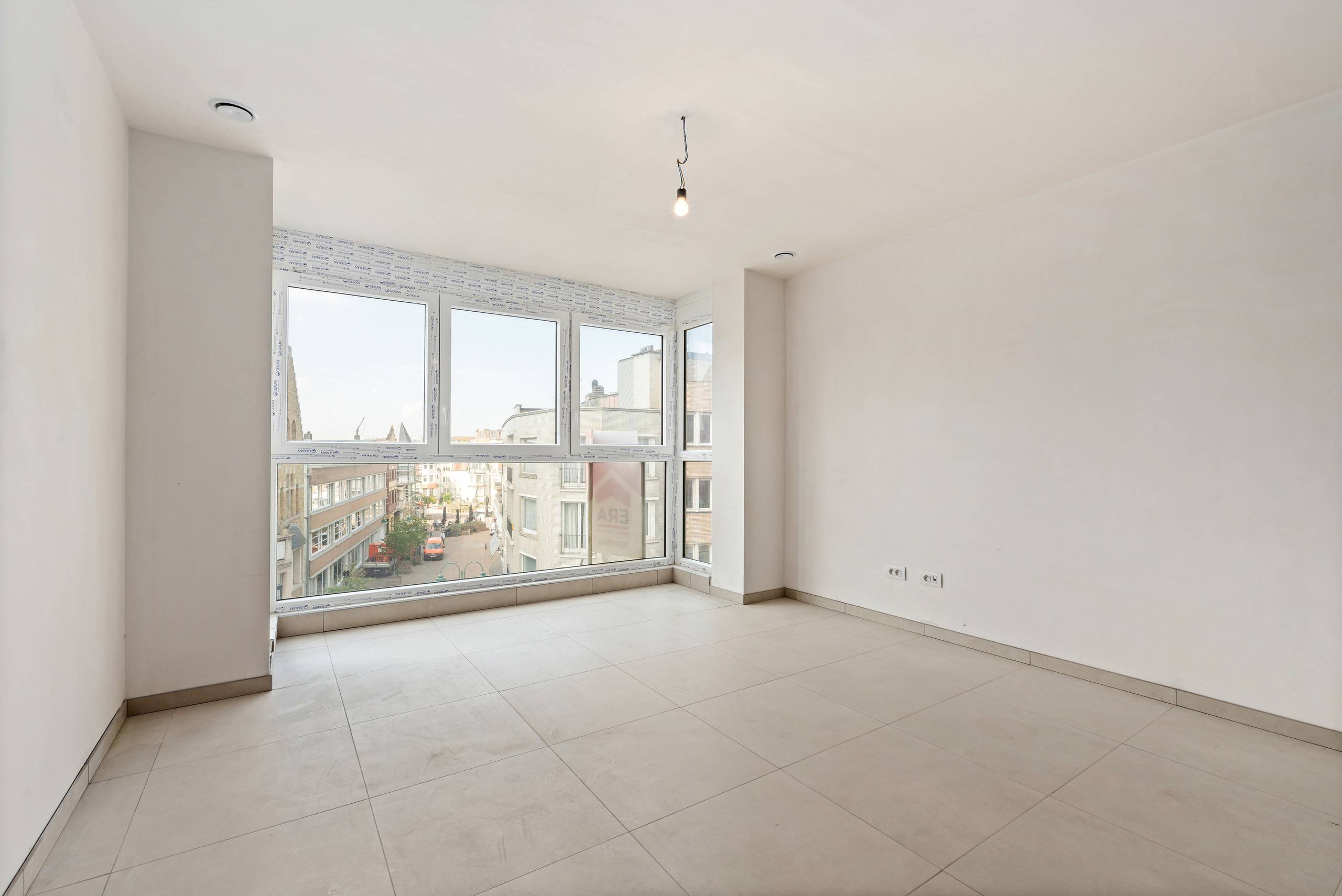 Nieuwbouw, 1 slaapkamer appartement te huur in de Panne - foto 3
