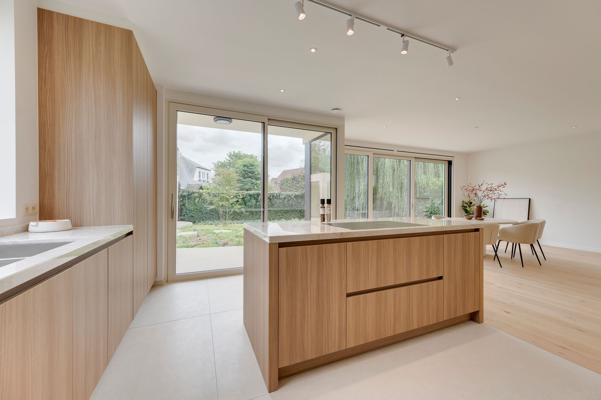 Uitzonderlijke hernieuwbouwwoning in het geliefde Molenveld. - foto 5