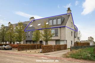 Modern dakappartement met hoogwaardige afwerking, voorzien van een dakterras van 55 m2 gelegen in een landelijke, groene omgeving - nabij het...