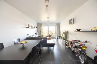 Instapklaar 1-slaapkamerappartement met terras en garagebox gelegen te Maria-ter-Heide (Brasschaat)Dit instapklare 1-slaapkamerappartement is...