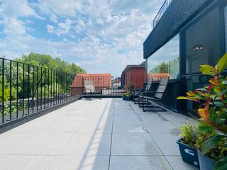 Stijlvol en energiezuinig wonen met zicht op natuur. Als dat je iets lijkt, lees dan gerust even verder...Bij het betreden van dit...