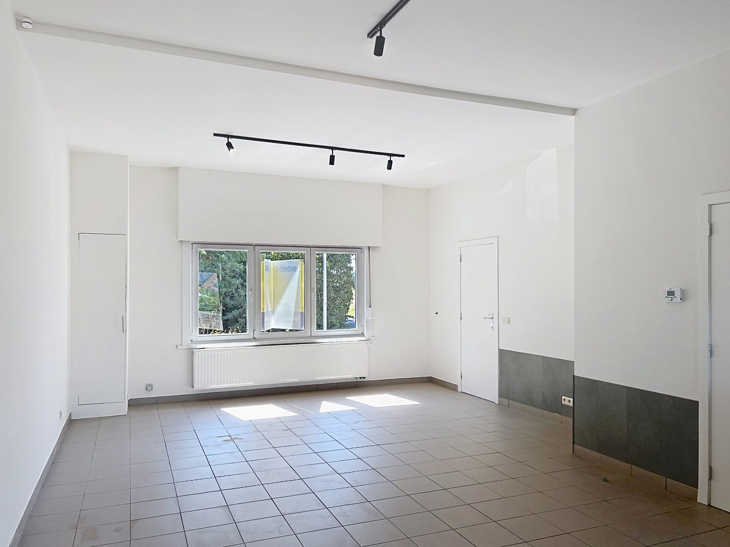 Instapklare woning met 3 slaapkamers, tuin en 2 privatieve parkeerplaatsen - foto 5