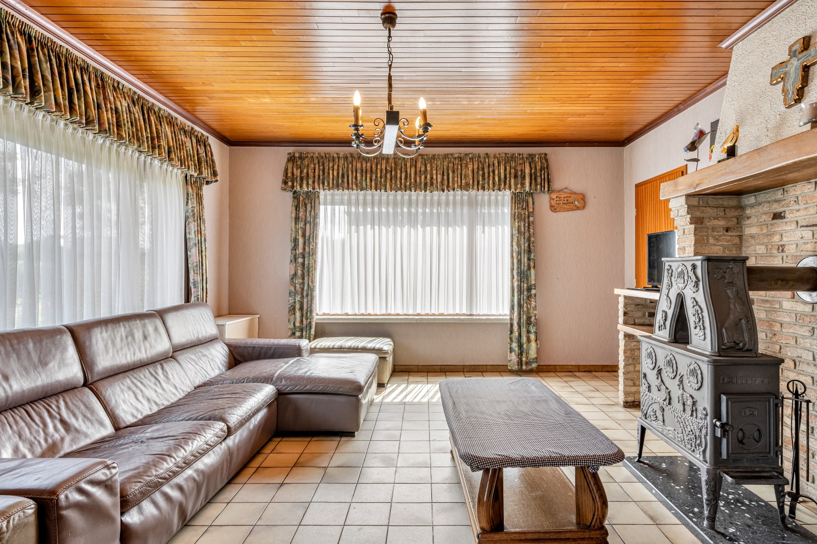 Zeer ruime woning met zeer mooi potentieel - foto 5