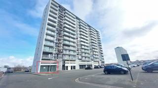 Instapklare gelijkvloers studio op centrale ligging te Bredene in de residentie Nautilus, direct nabij openbaar vervoer en strand.Bewoonbare...