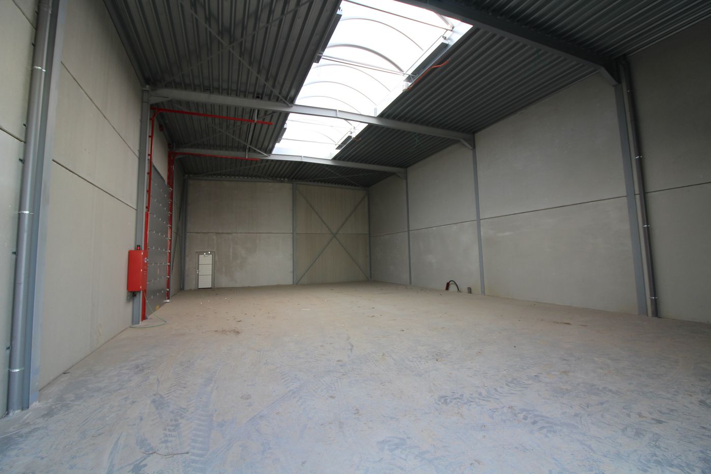 260 m² instapklare KMO-unit te huur in Zedelgem - foto 2