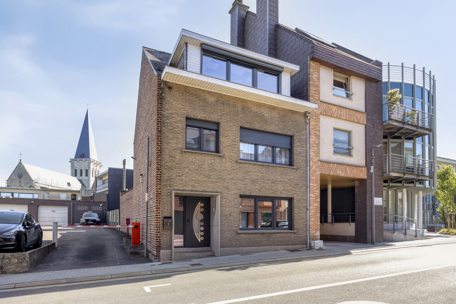 House for sale in Asse with 5 bedrooms - photo 1
