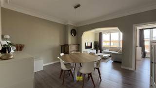 Dit charmante appartement in Wilrijk biedt een ideale mix van comfort en stijl. Met een bewoonbare oppervlakte van 84 m² is deze woning perfect...