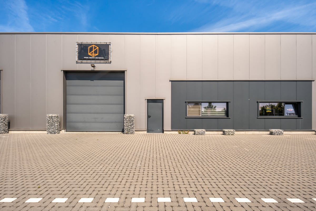 SME unit for rent in Genk - photo 1