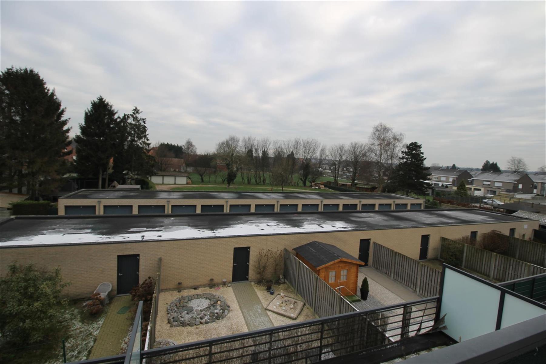 Duplex-appartement met lift, terras en garage. - foto 4
