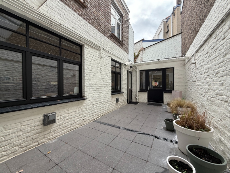 Lichtrijke handelsruimte met zicht op park – Miljoenenkwartier, Gent - photo 5