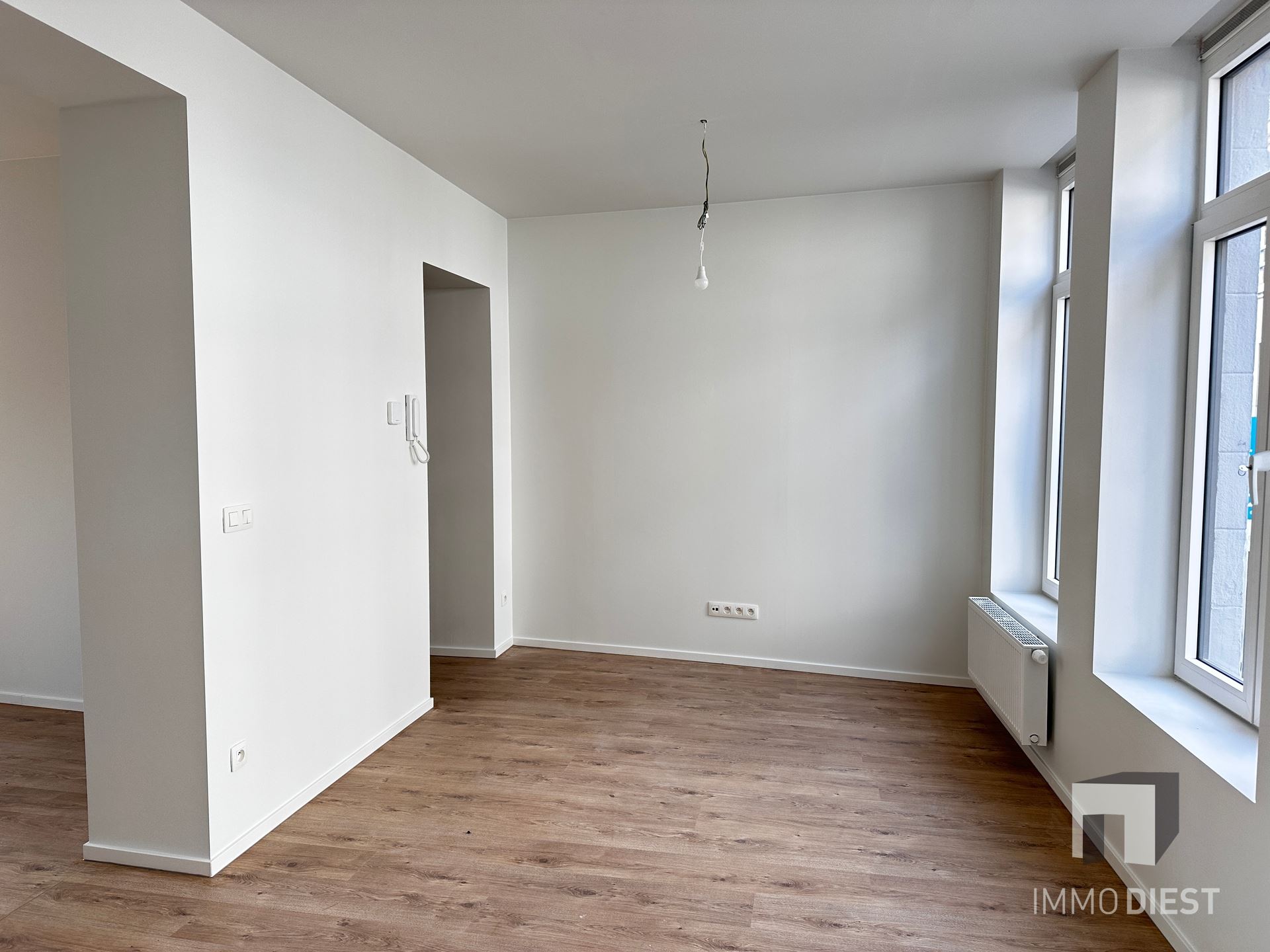 Knap appartement met terras en 2 slpks - centrum Diest - veel lichtinval - foto 4