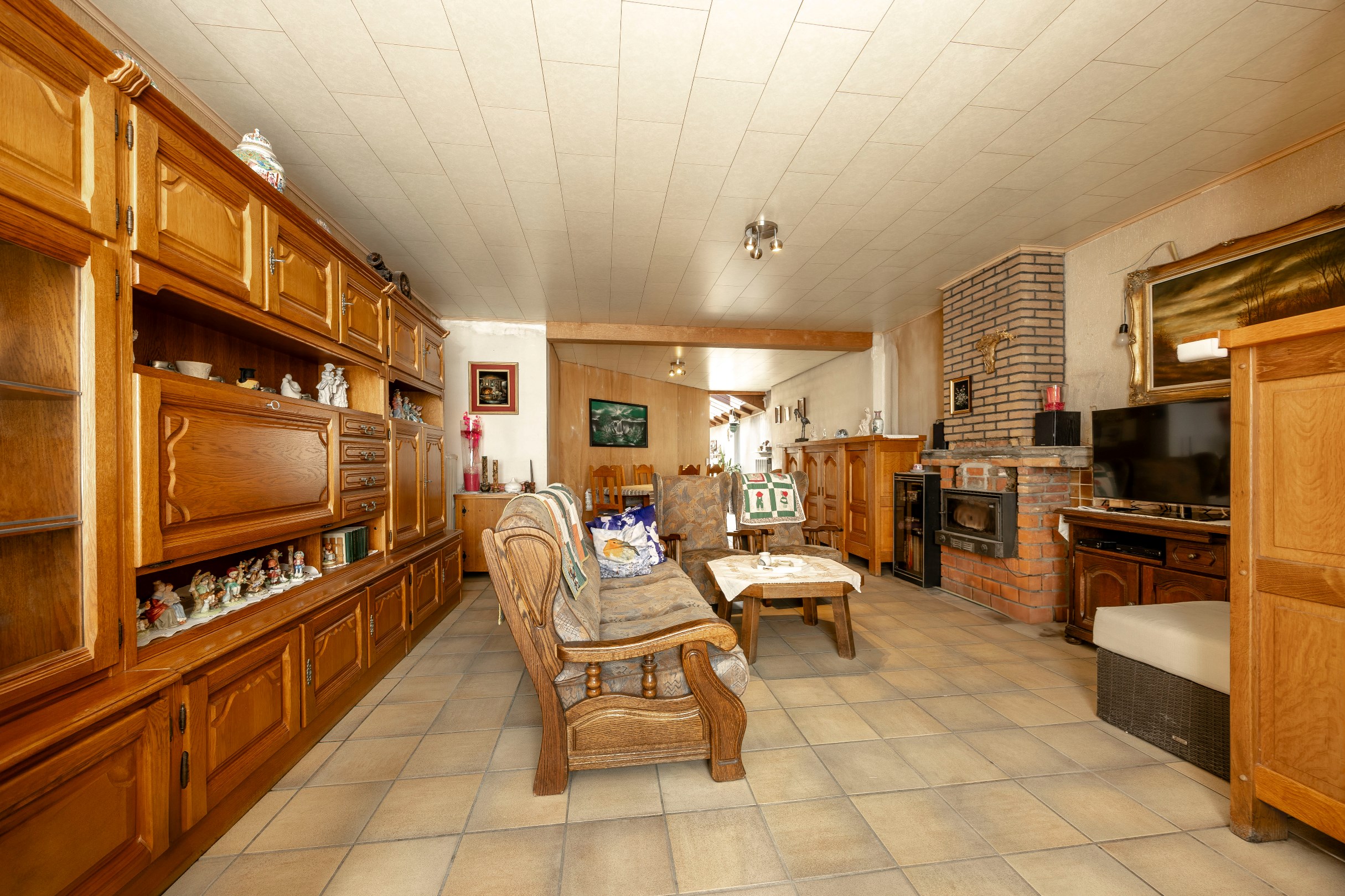 KLOEKE WONING MET 3 SLAAPKAMERS EN TUIN - foto 2