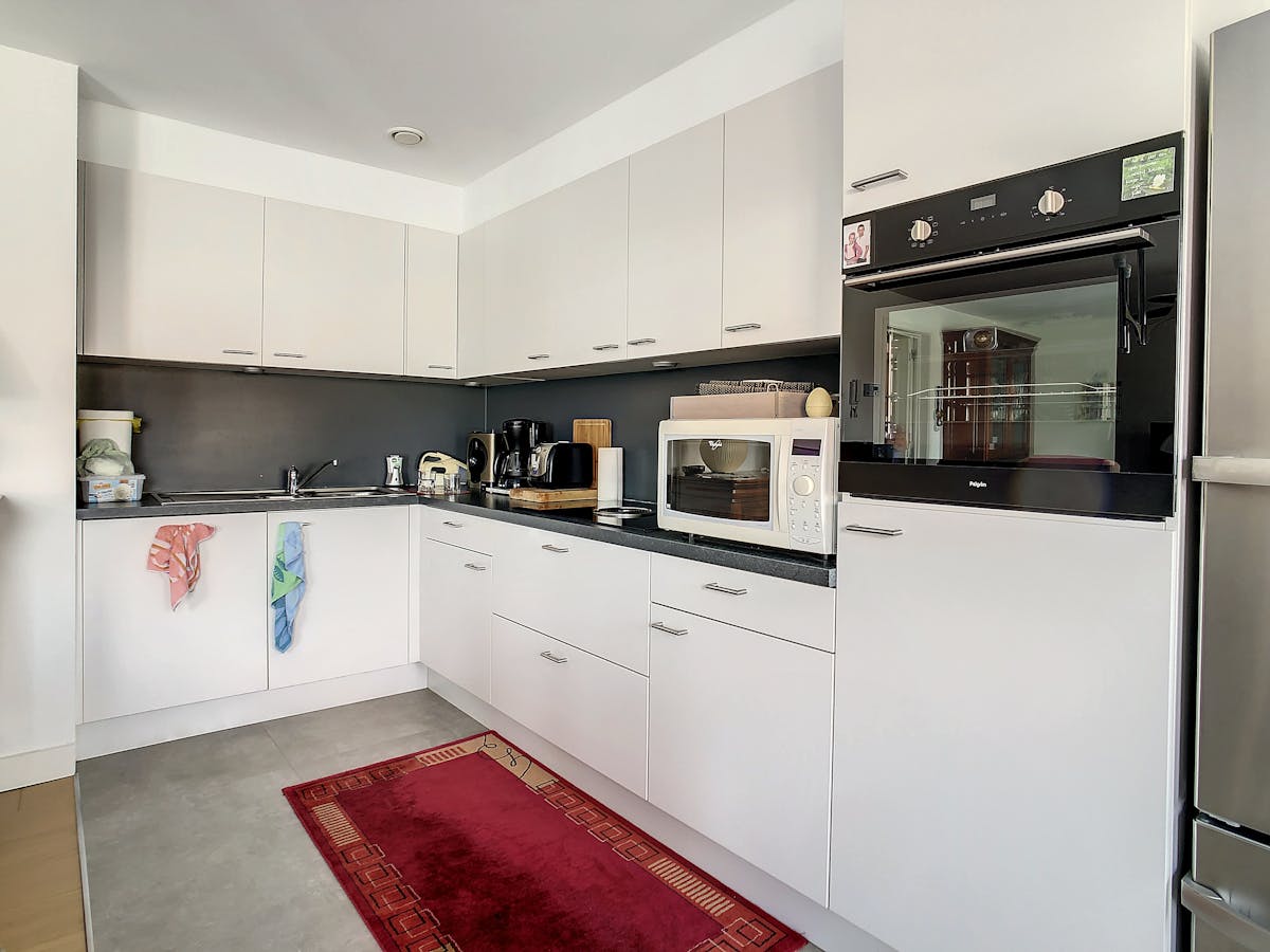 2 bedroom apartment in the center of Kalmthout for rent! - photo 4