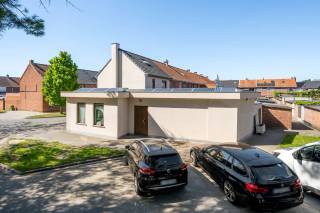 This charming home, located in the quiet area of Sint-Gillis-bij-Dendermonde, offers the perfect blend of comfort and space. The property was...