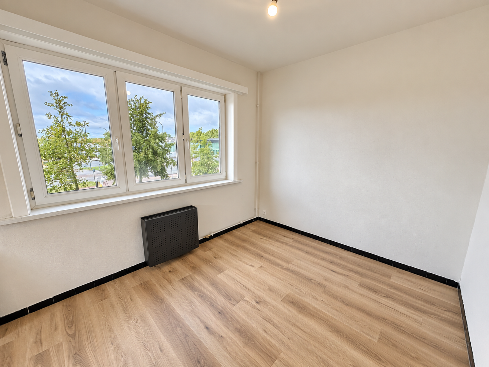 Lichtrijk appartement aan de stadsrand van Aalst - foto 5
