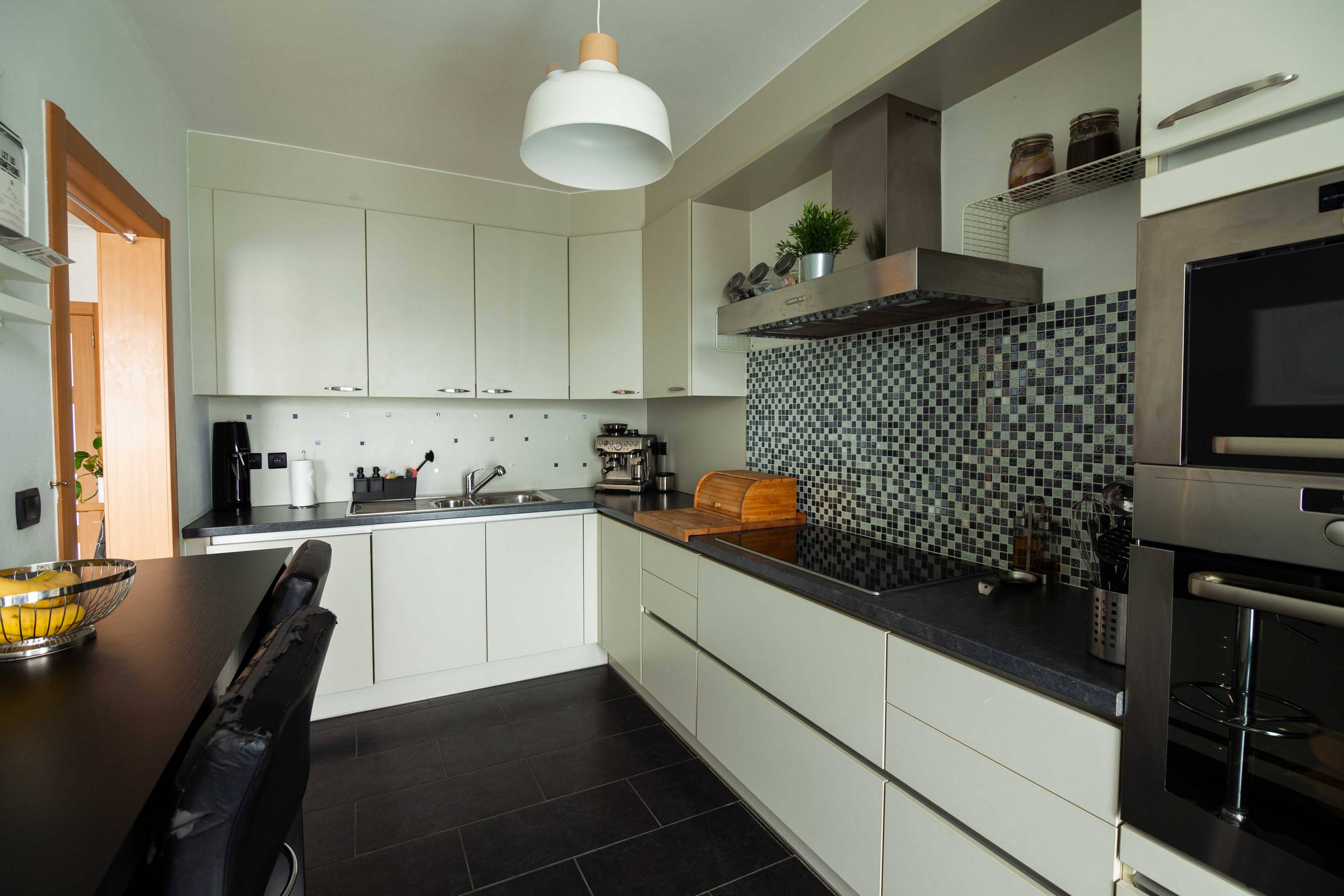 Apartment for rent in Tongeren with 3 bedrooms - photo 5