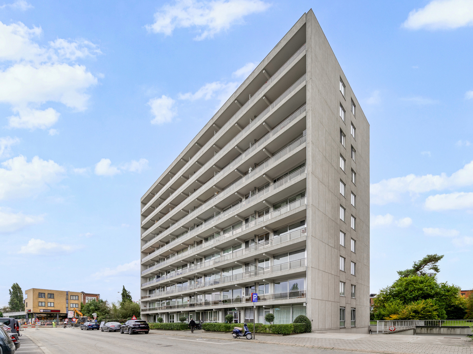 centraal gelegen appartement nabij het Rivierenhof met 2 slaapkamers en terras - foto 2