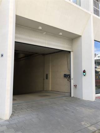 Fatigué de chercher un parking sur l'île branchée ? Nous vous proposons une place de parking souterrain dans la résidence 'Rigadocks'.La place...