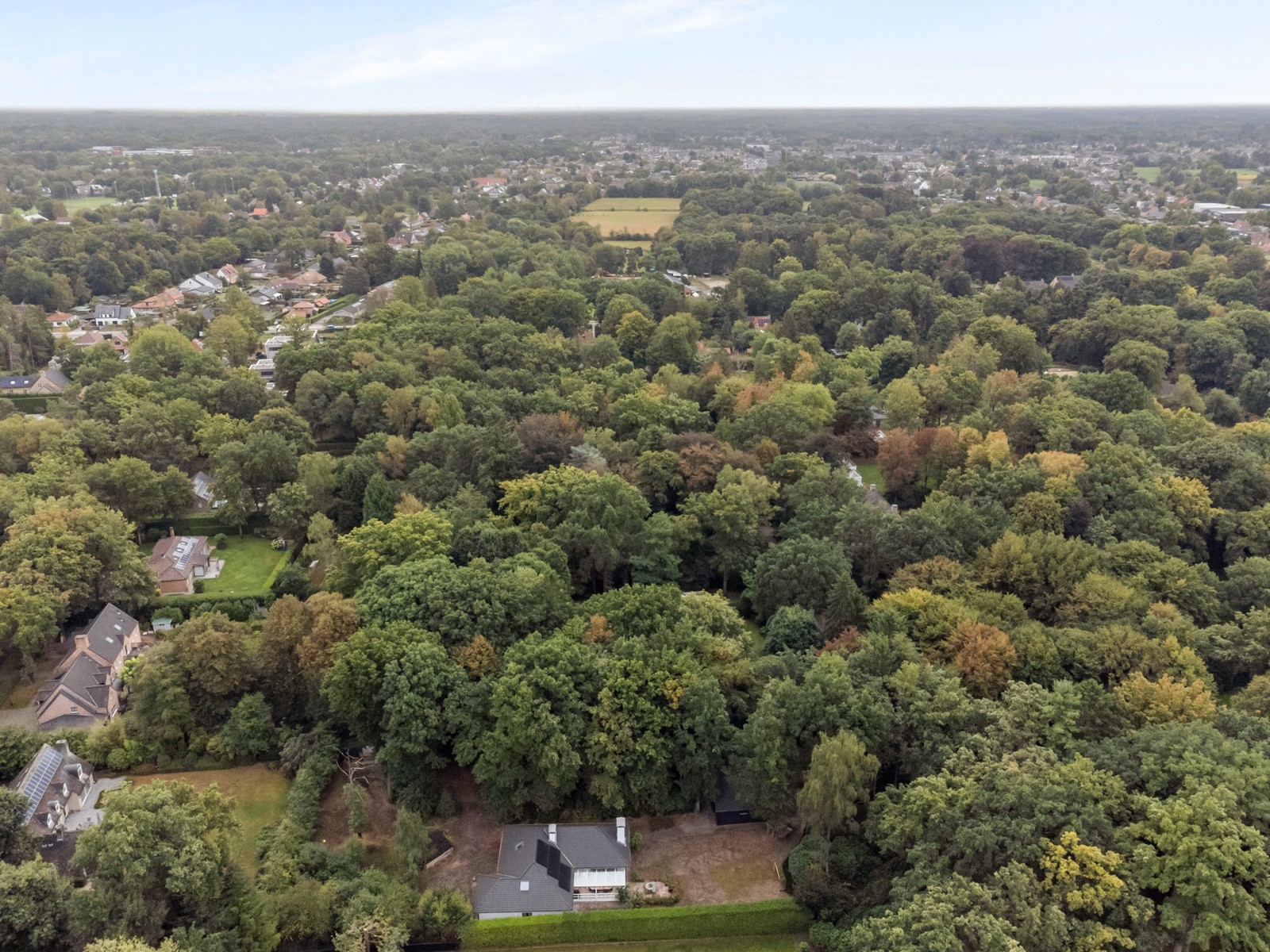 Bouwgrond van 2.231 m² in een oase van groen en rust - foto 4
