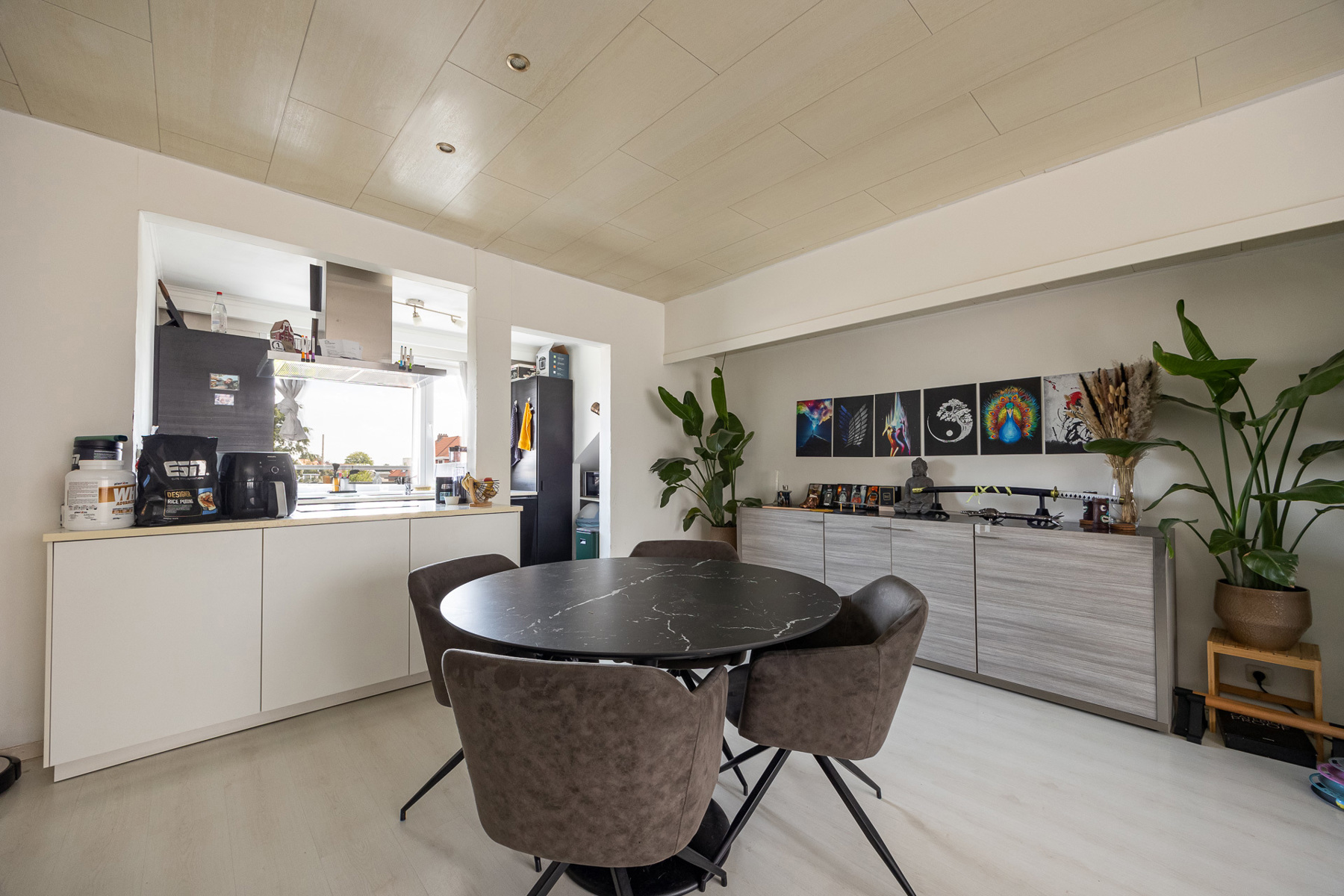 Verzorgd appartement met 2 slaapkamers en terras - foto 4