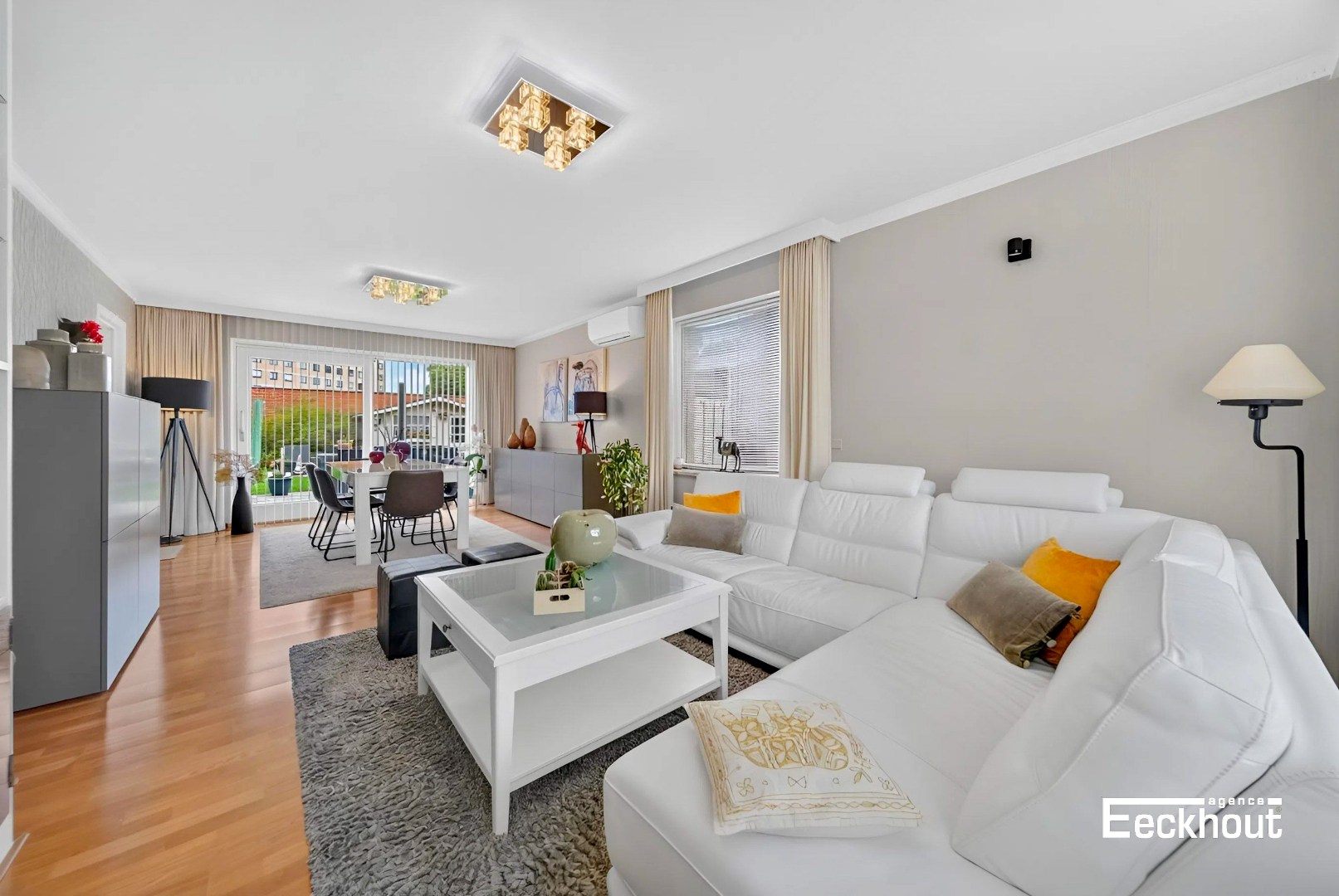 Instapklare halfopen woning nabij het strand op de grens tussen Oostende en Bredene! - foto 4