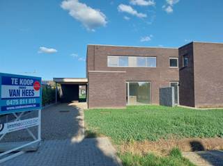 8 instapklare moderne BEN-woningen, gelegen op ruime percelen in een rustige omgeving.De woningen zijn gelegen in de Dennenstraat en Acaciadreef.De...