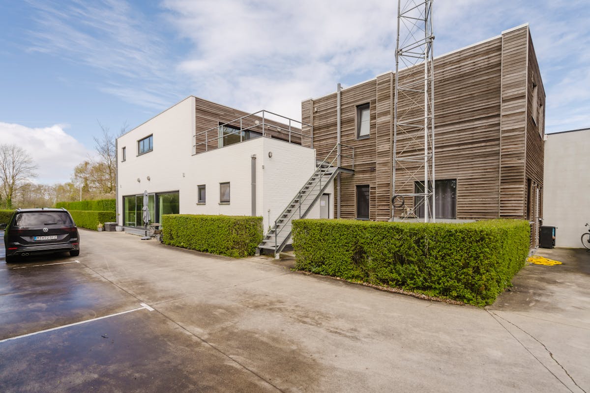 Perfect onderhouden opbrengsteigendom te koop te Kortrijk - foto 3