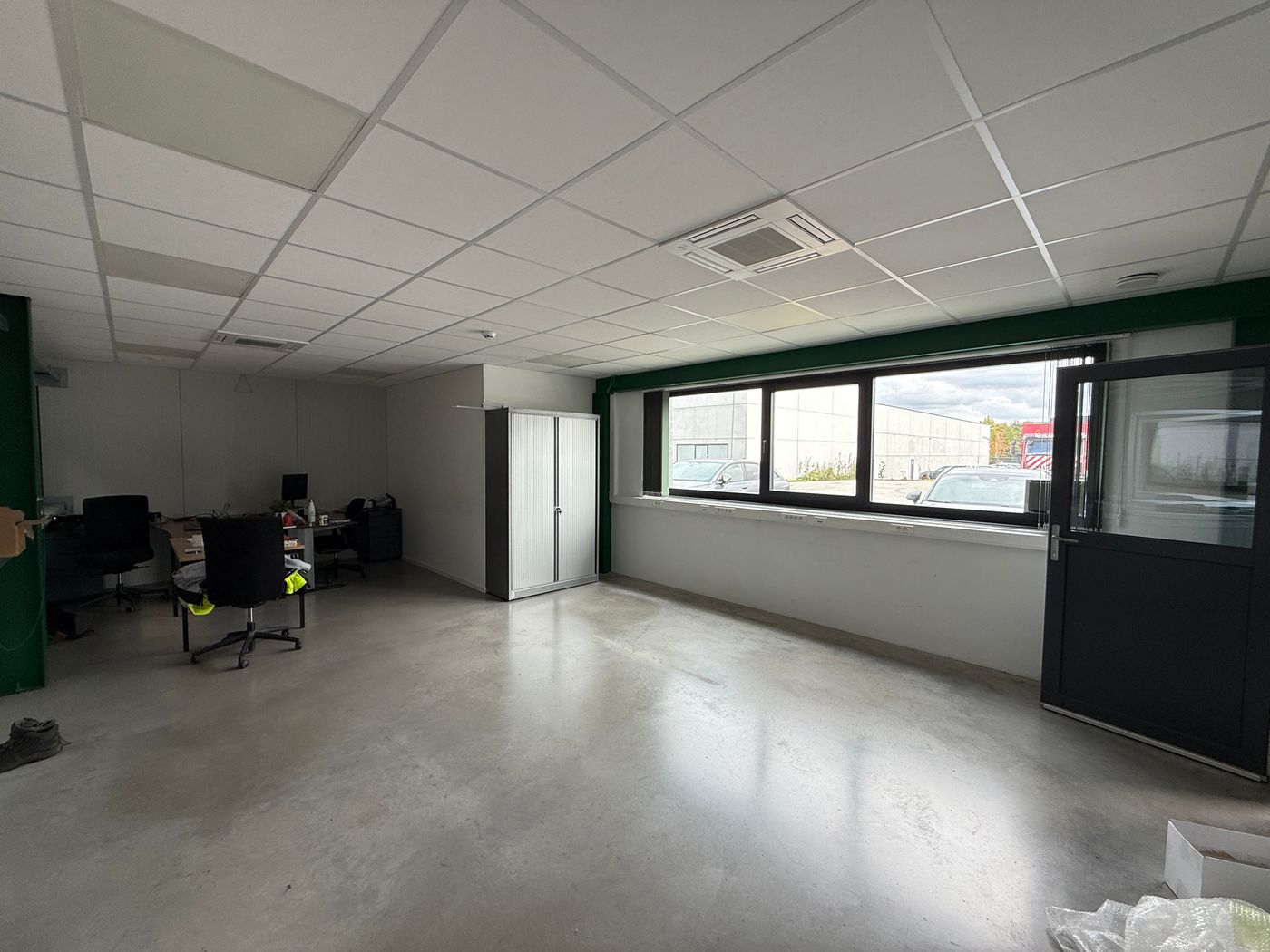 Instapklaar magazijn op toplocatie nabij op- en afrit E40 Erpe-Mere - photo 5