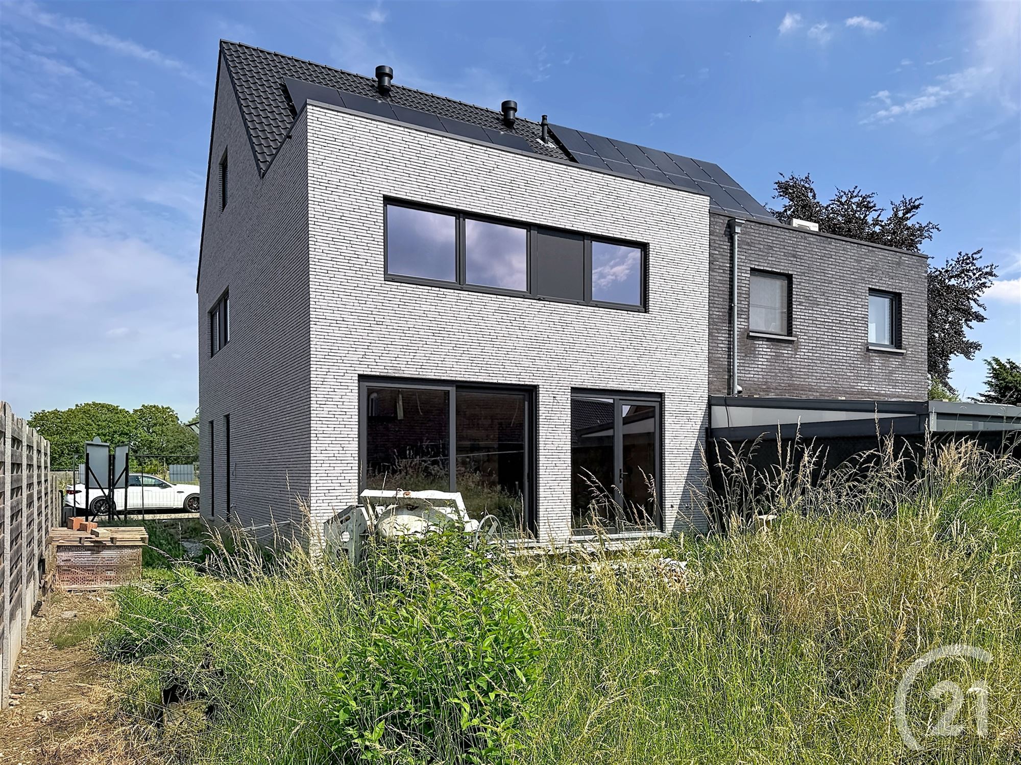Nieuwbouwwoning in zeer rustige straat te koop! - foto 4