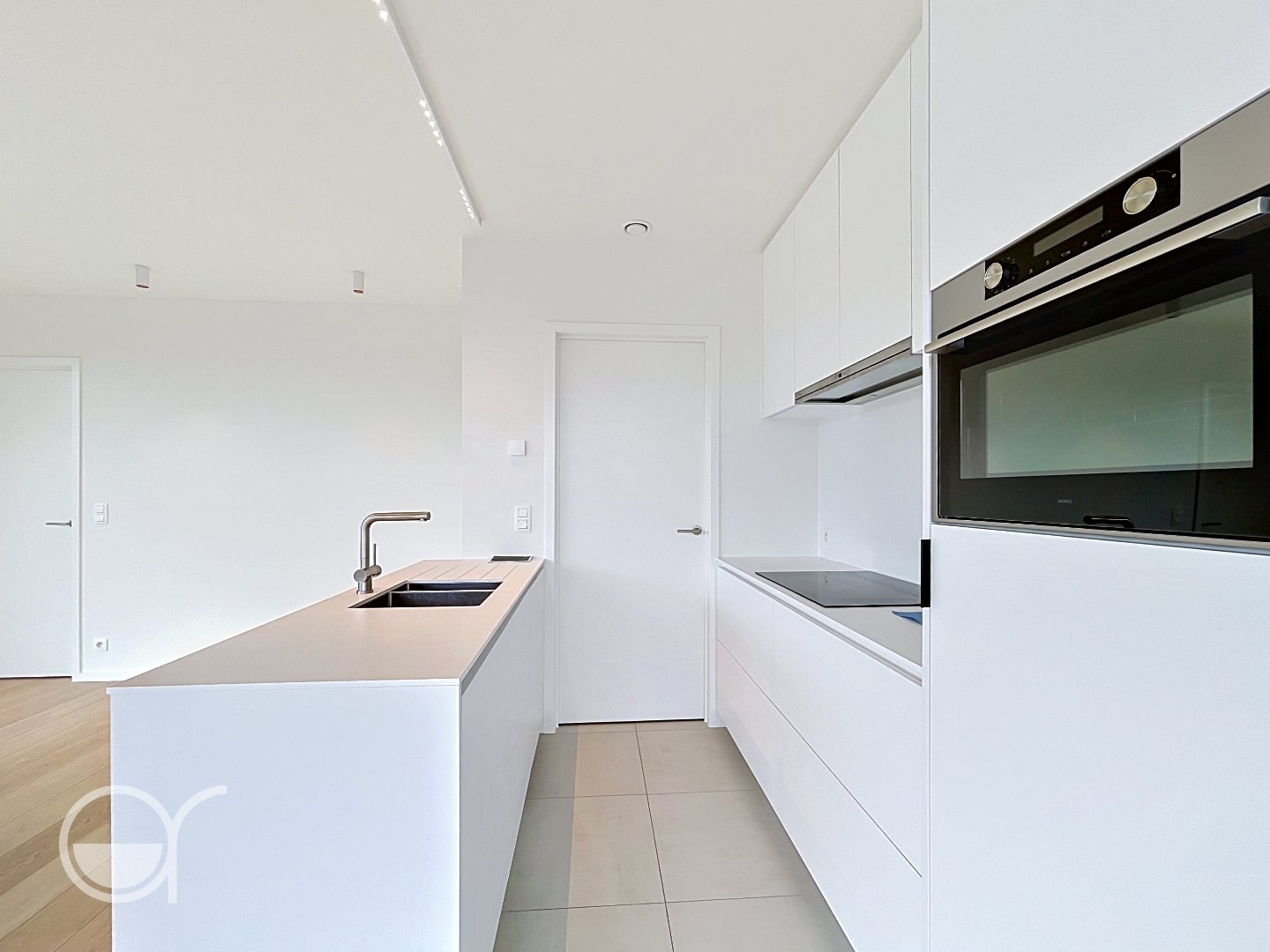 Modern 1-slaapkamerappartement met terras te Sint-Amandsberg - foto 4