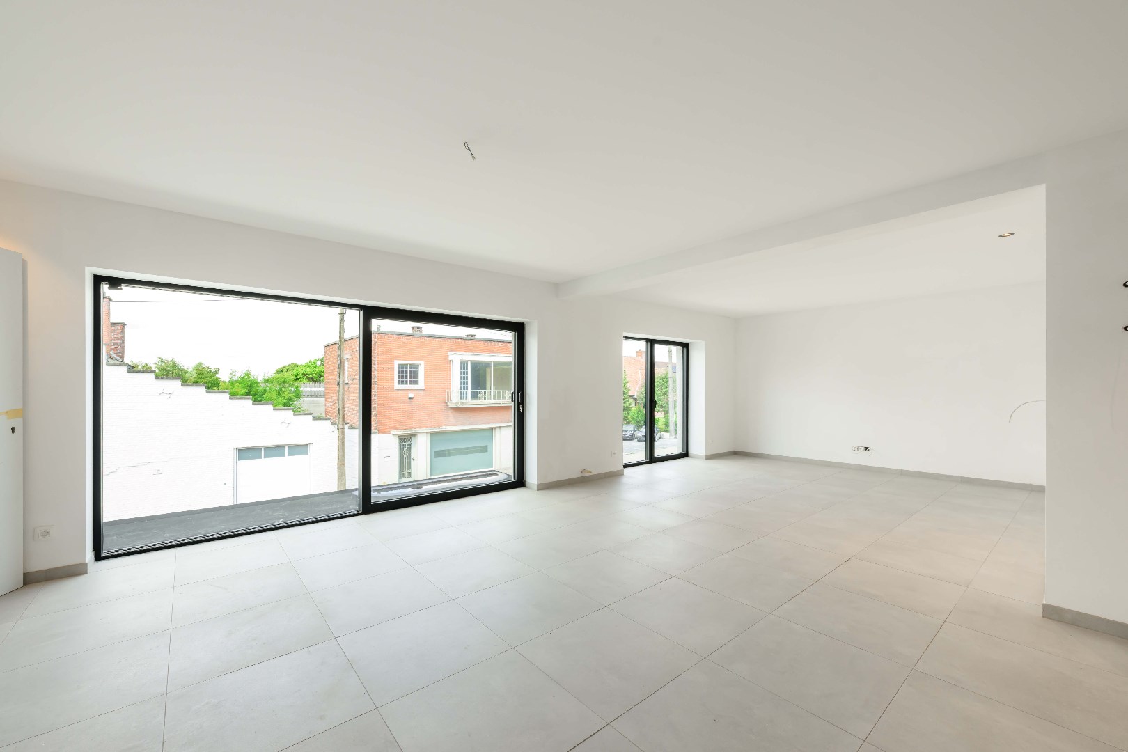 PRACHTIG APPARTEMENT (138 m²) MET 2 SLPKS | TERRAS EN PATIO - foto 2