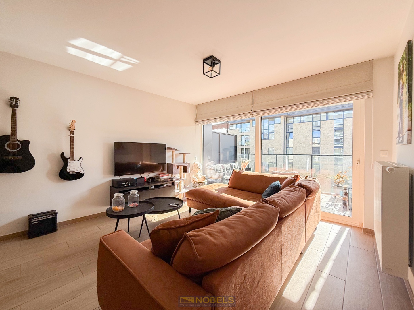 Te koop, modern afgewerkt appartement met terras en staanplaats te Oudenaarde - photo 4