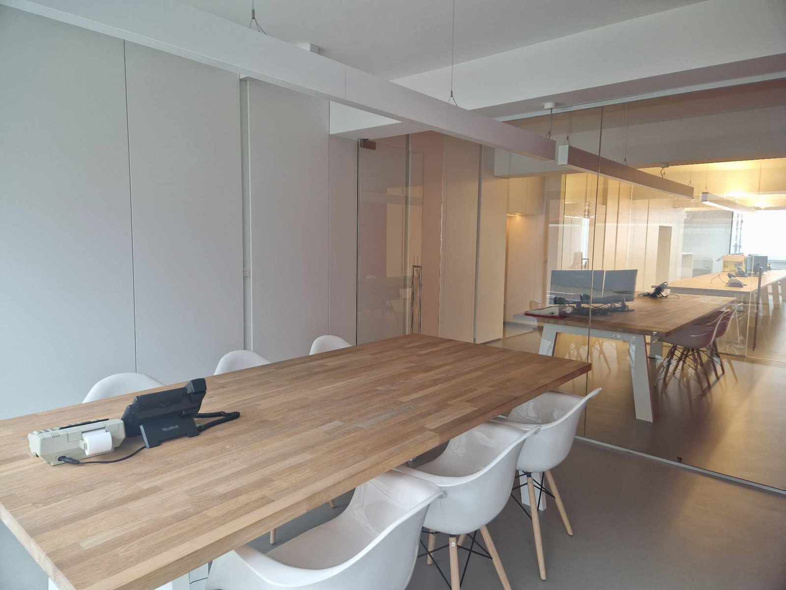 Commercial à louer à Lede - photo 2