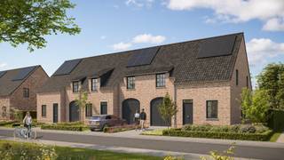 Lot 42: Deze gesloten bebouwing heeft 3 slaapkamers, een inpandige garage, een bewoonbare oppervlakte van +/- 177 m² en heeft een perceel van +/- 203 m². Deze woning ligt in een gezellige woonbuurt vlak bij het centrum van Zwevegem. Elke woning beschikt over 6 zonnepanelen. De aanleg van de oprit, het terras en paadje zijn inbegrepen, samen met een kastanjehouten afsluiting, haag en tuinpoortje. Voor de woningen is er een speelpleintje met een glij- en duikeltorentje, klimjungle, draaitol en 3 evenwichtsbalken. Kortom: alles om je thuis te voelen in deze woonbuurt.<br /><br />Interesse of vragen? Meer info op matexi.be/zwevegem of contacteer vrijblijvend onze sales consultant op 056 38 01 79.