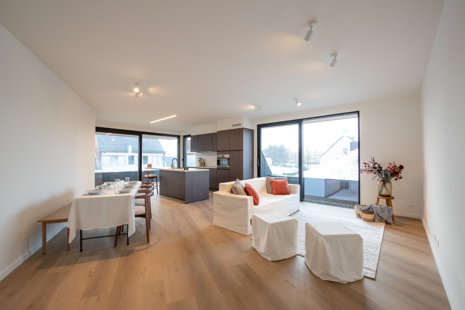 Duurzaam afgewerkt &amp; luxueus appartement TE KOOP in 'residentie Daniël &amp; Zozima'. - foto 4