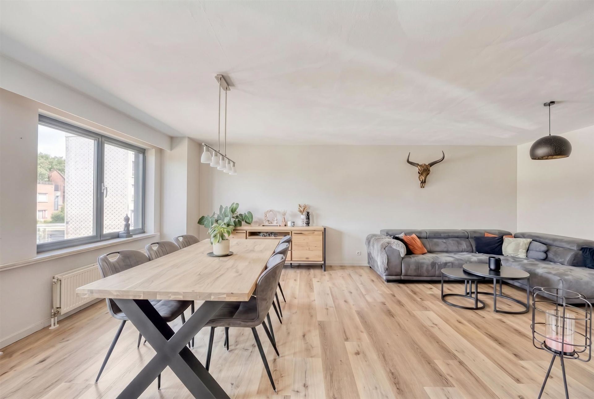 Appartement met 2 slaapkamers en terras - foto 2