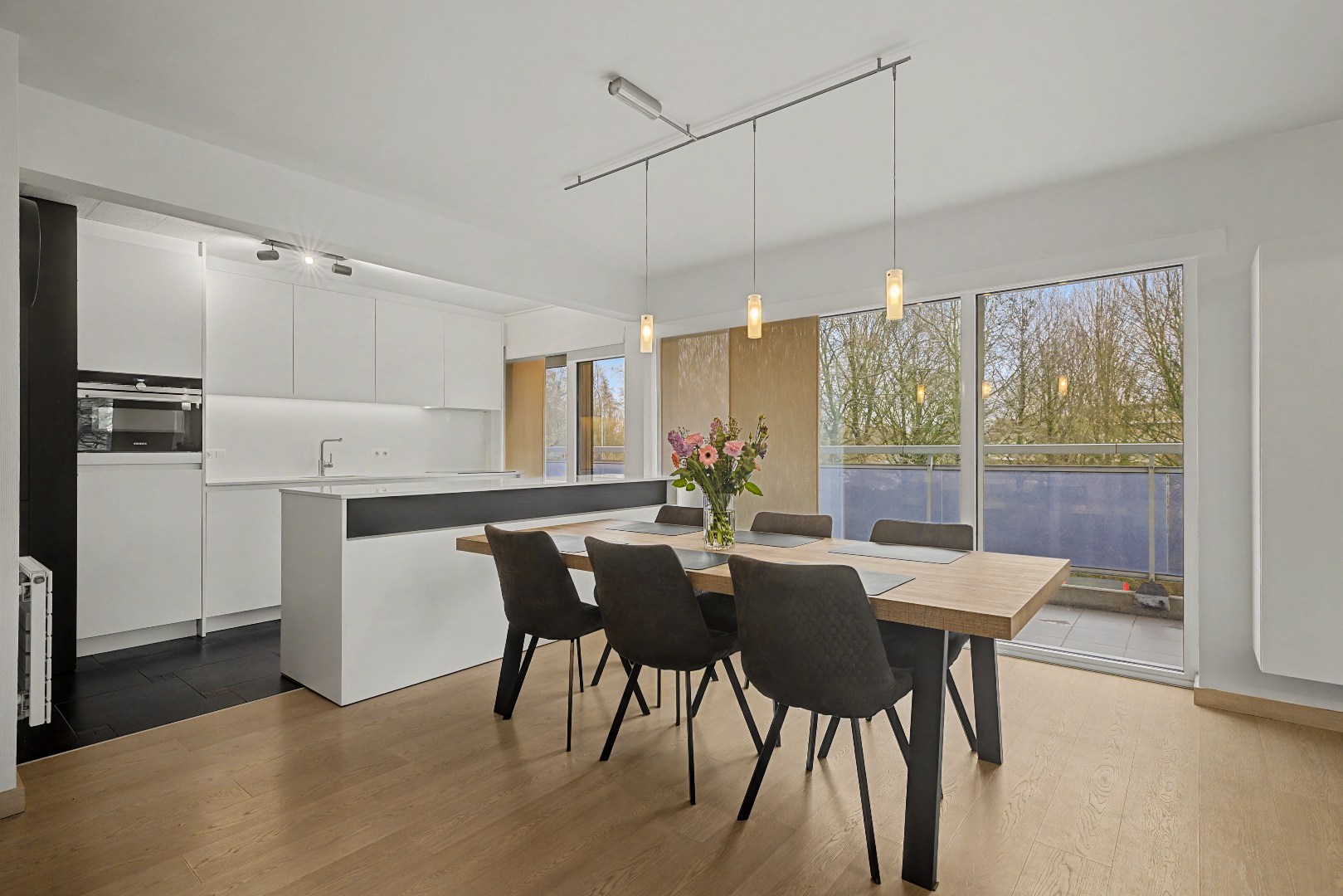 Apartment for sale in Sint-Niklaas with 2 bedrooms - photo 3