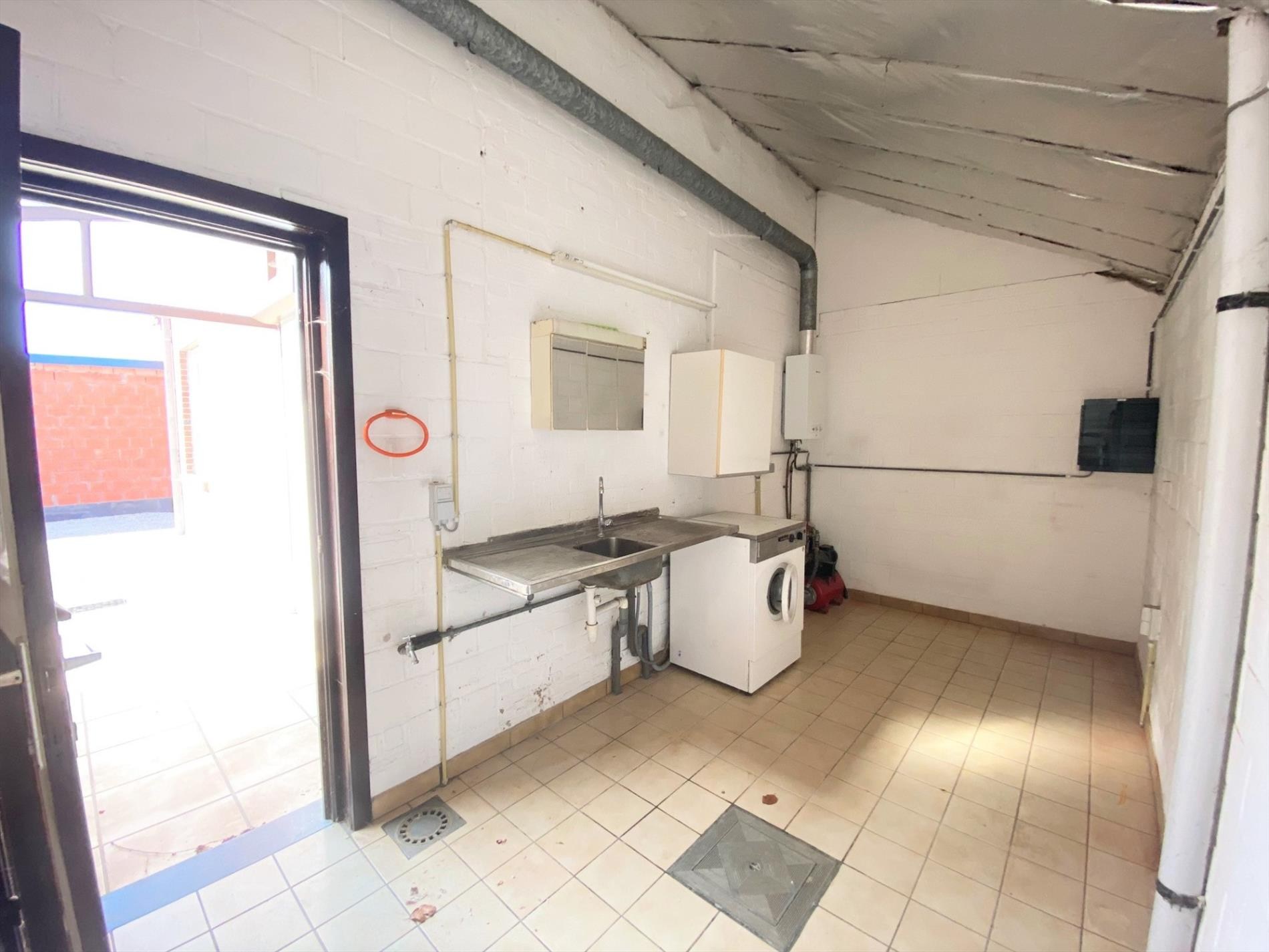 ALLEENSTAANDE GEZINSWONING MET 4 SLPKS EN TUIN! - foto 5