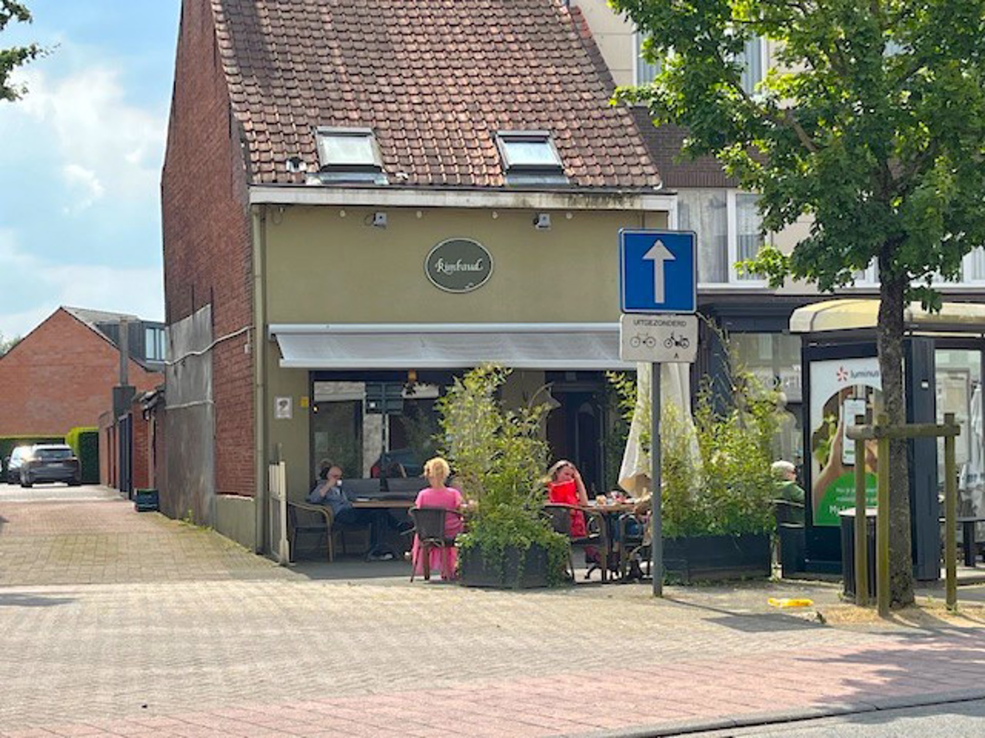 Ideaal gelegen handelspand in centrum - foto 1
