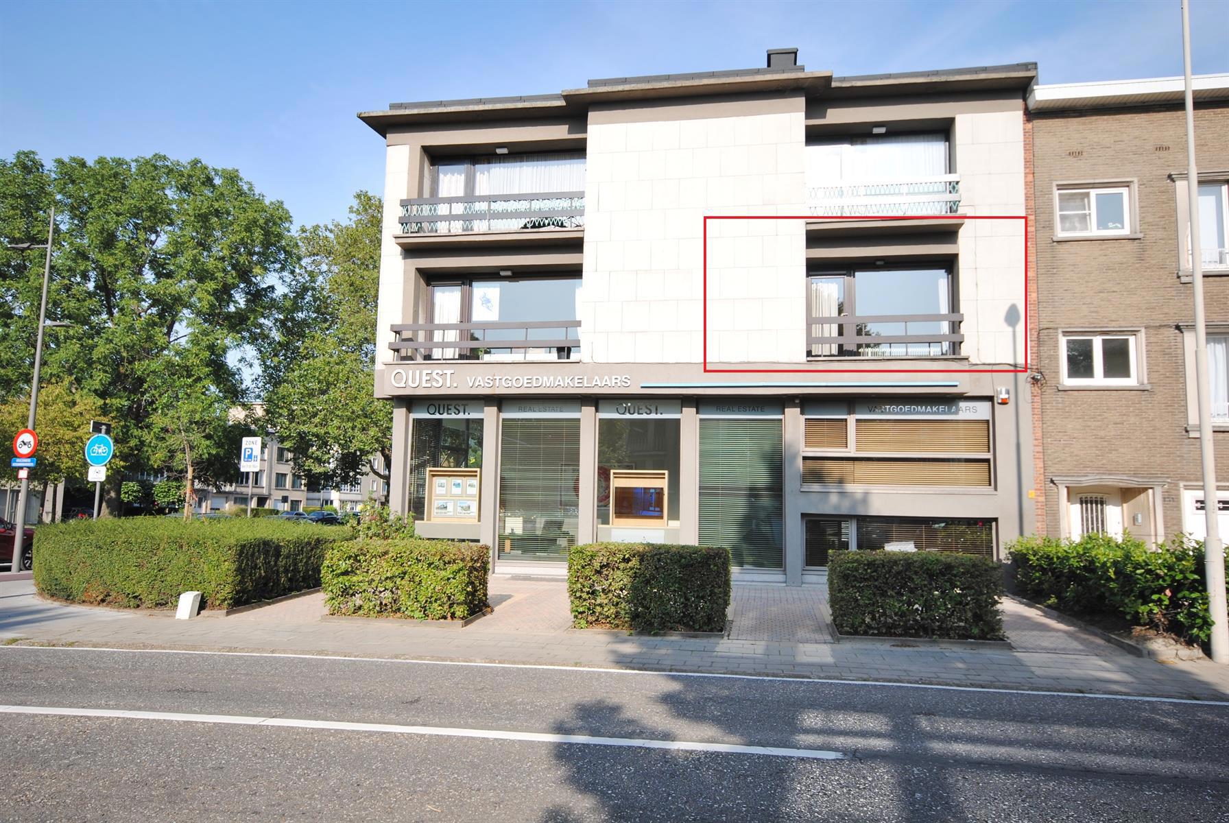 Apartment for sale in Antwerp with 1 bedroom - photo 2