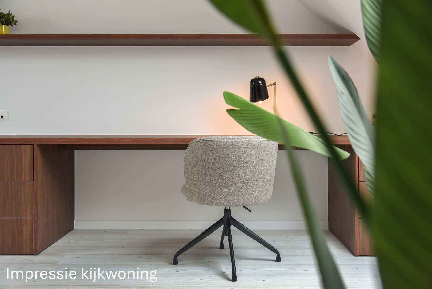 Energiezuinige halfopen met garage en 4 slpks - foto 5