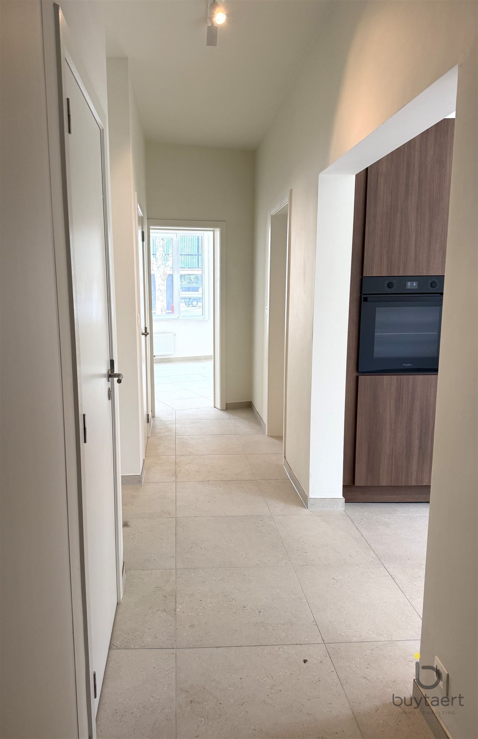 Twee slaapkamer appartement in de Tentoonstellingswijk. - foto 4
