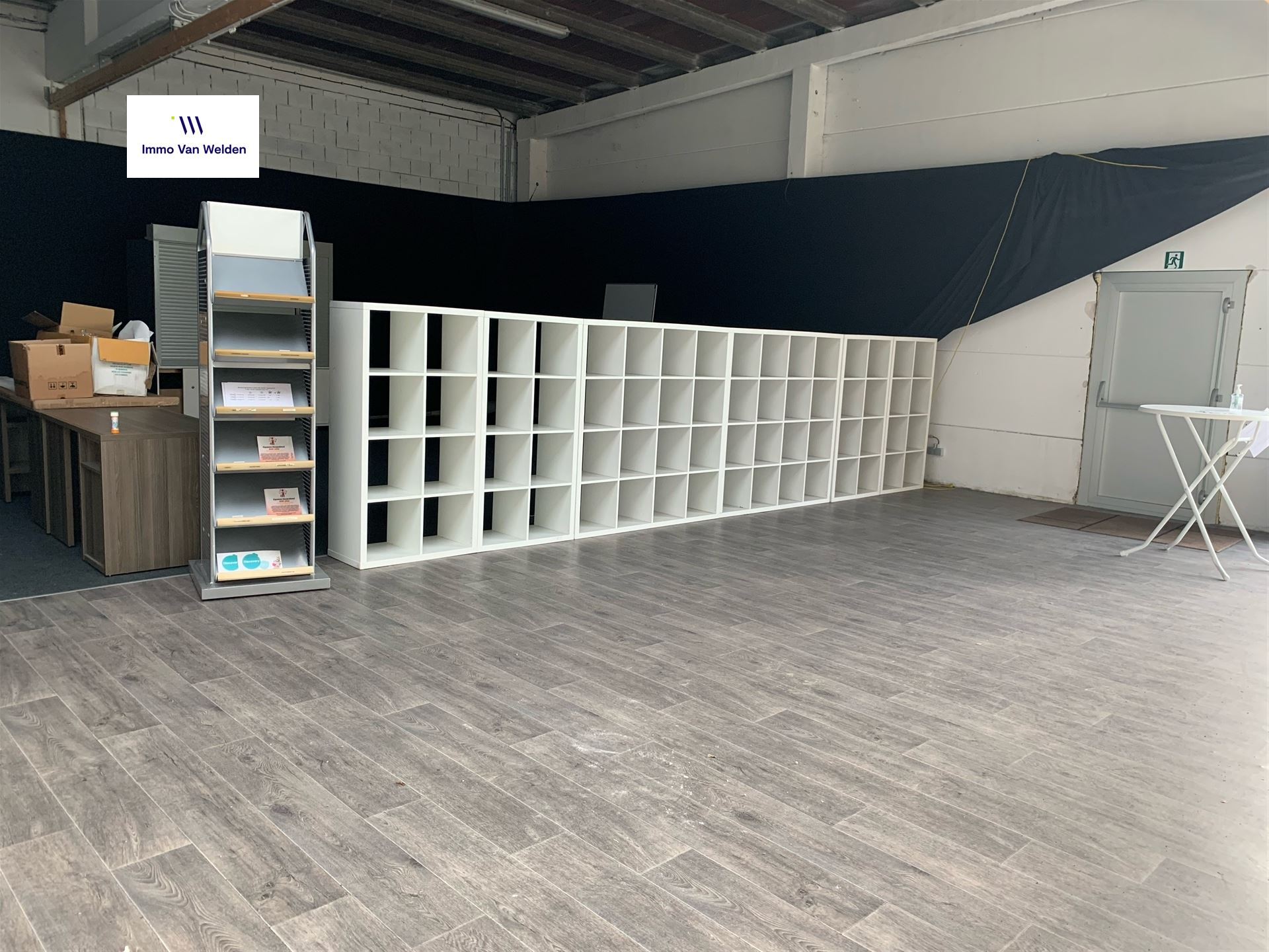 Bedrijfsgebouw langsheen N60 te Oudenaarde - foto 4