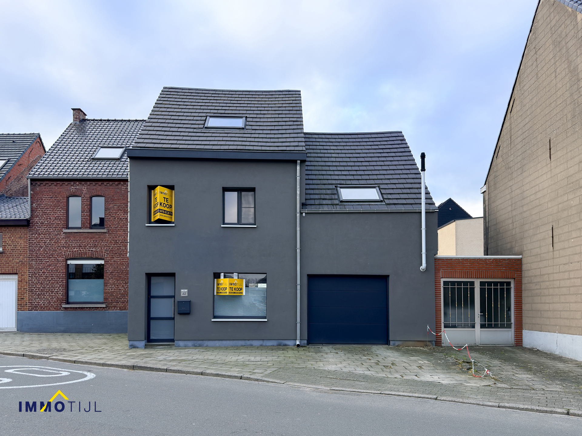 Instapklare woning met 4 slaapkamers en garage! - foto 1