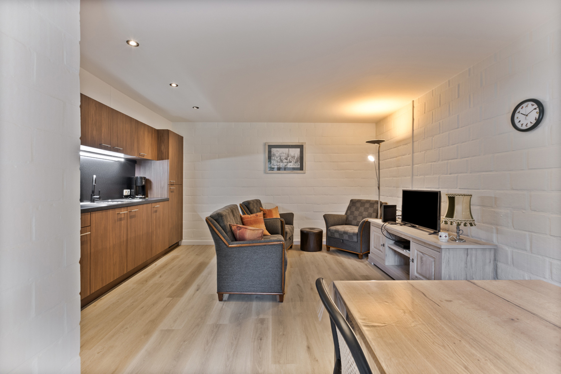  15 aantrekkelijke vakantiewoningen: INVESTEER IN RENDEMENT OF IN PUUR VAKANTIEGENOT!  - foto 4