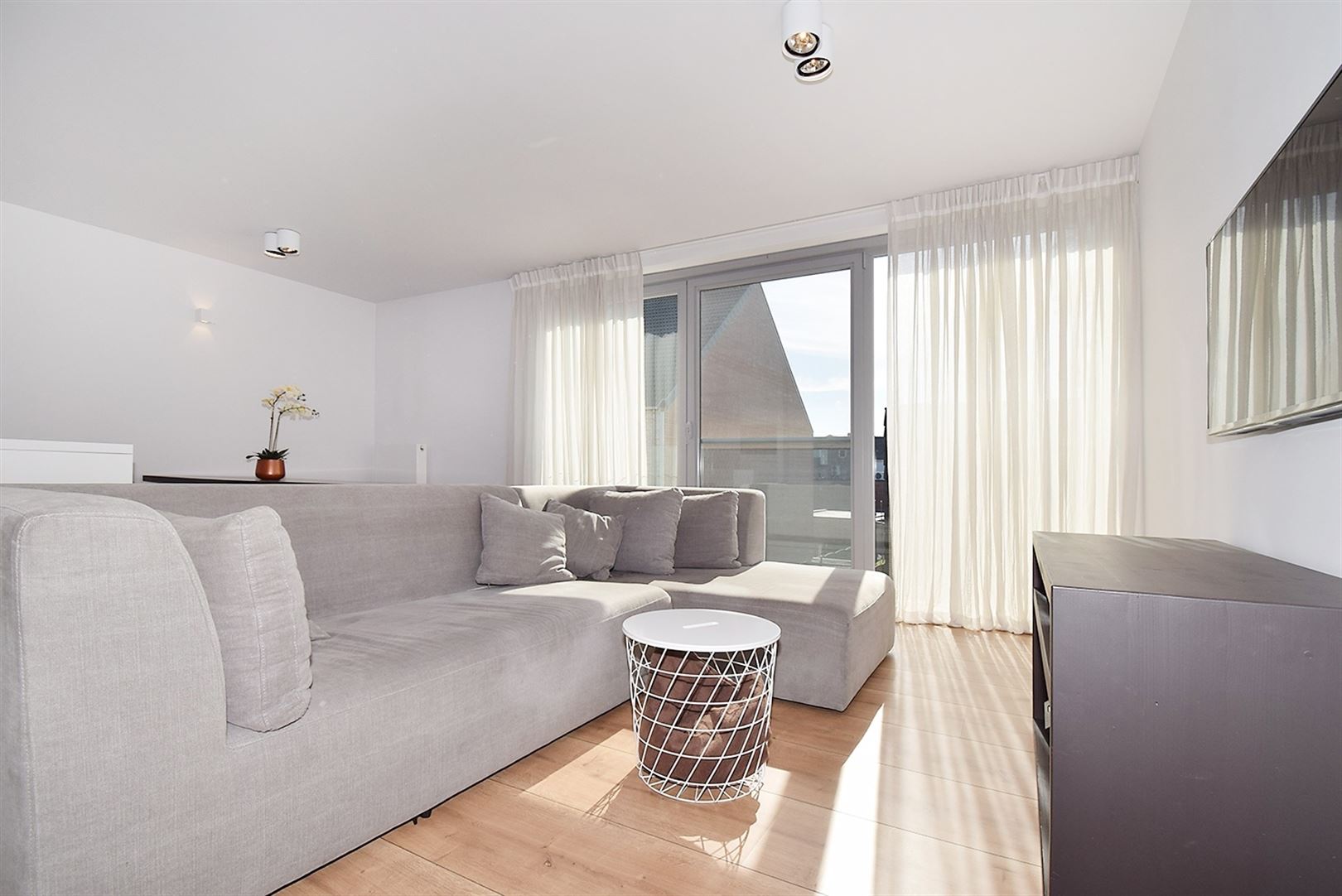 Appartement à vendre à Heist-Op-Den-Berg avec 2 chambres - photo 2