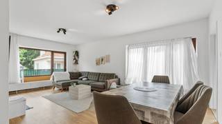 Ontdek deze unieke buitenkans!Op een boogscheut van Maastricht vindt u dit appartement terug, dat zich situeert op de eerste verdieping van het...