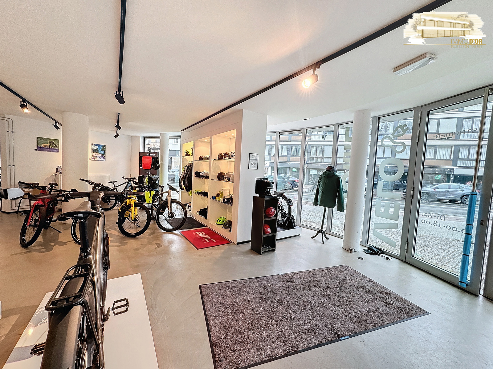 Commercial for rent in Brasschaat - photo 2