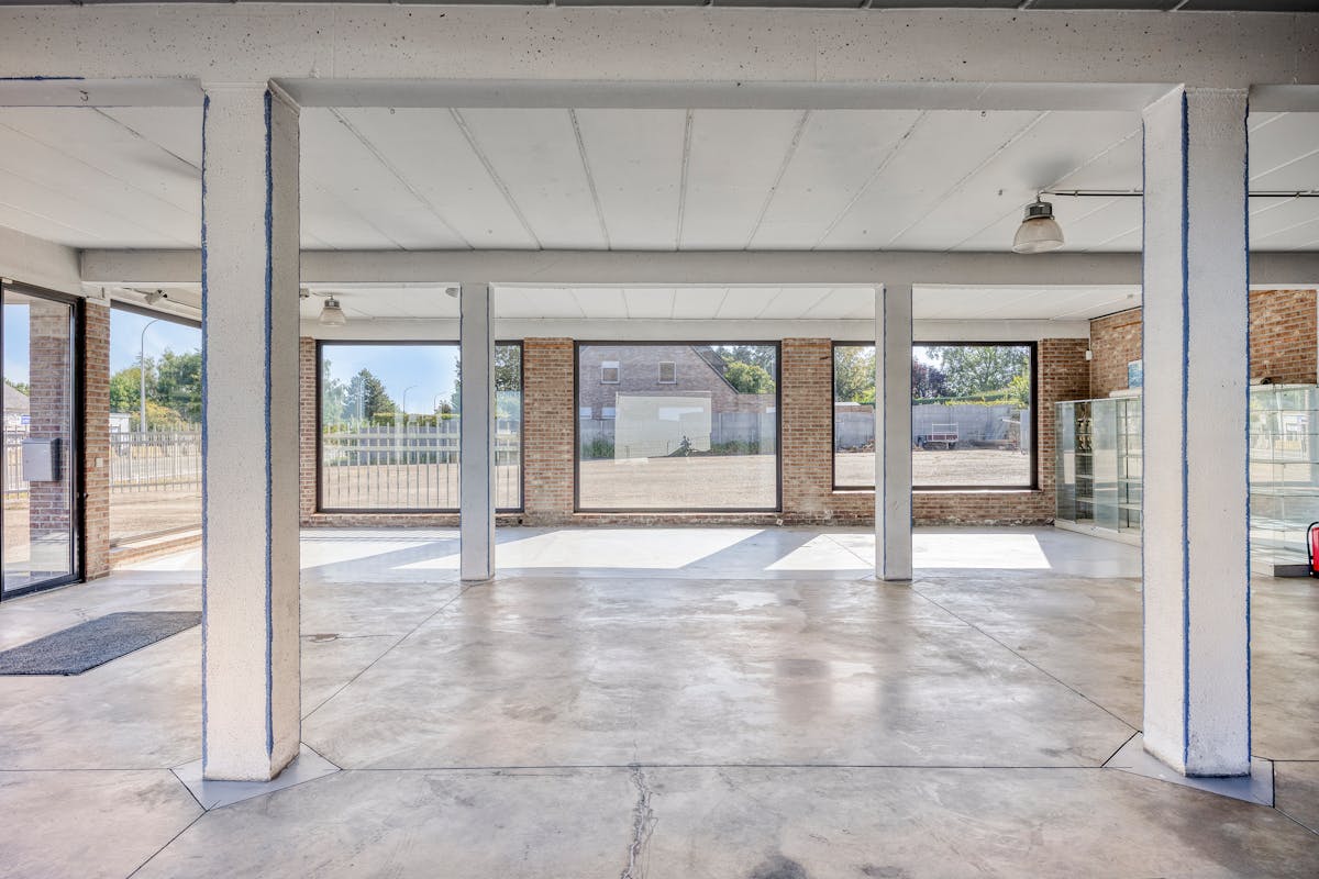 Immobilier commercial, entrepôt, duplex et terrain à Tienen - photo 5