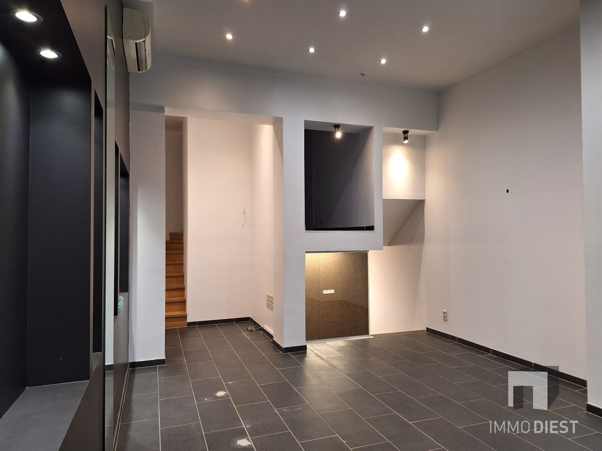 Commercial for rent in Scherpenheuvel - photo 4